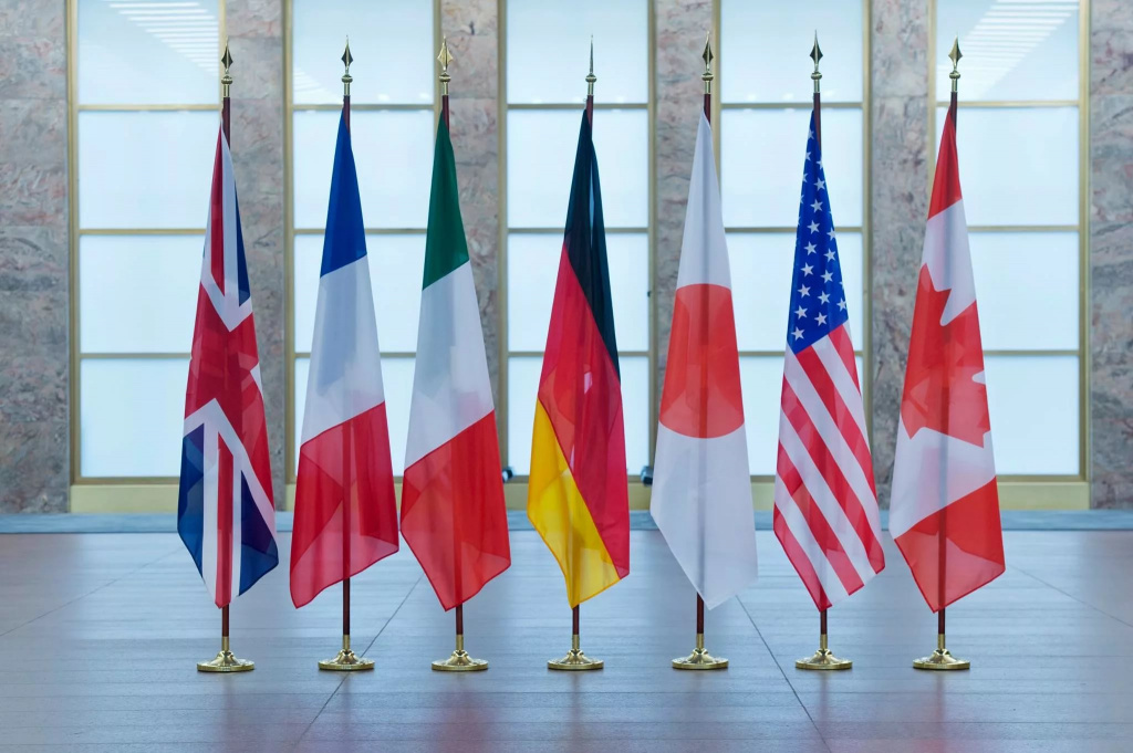 Флаги стран Большой семерки Флаги стран Большой семерки